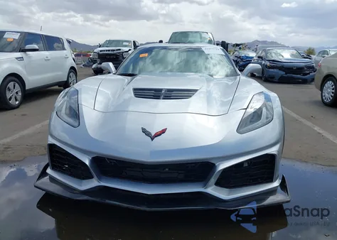 2016 Chevrolet Corvette Z06 из США, поврежденный, VIN 1G1YS2D64G5612988